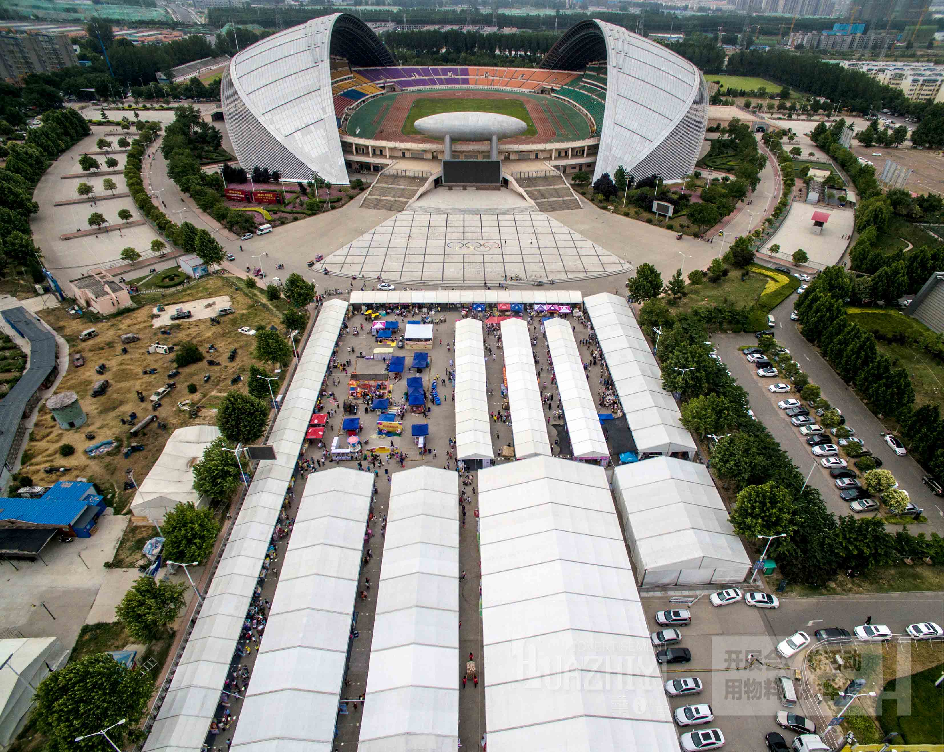 賽事篷房出租搭建在戶(hù)外活動(dòng)中發(fā)揮良好作用