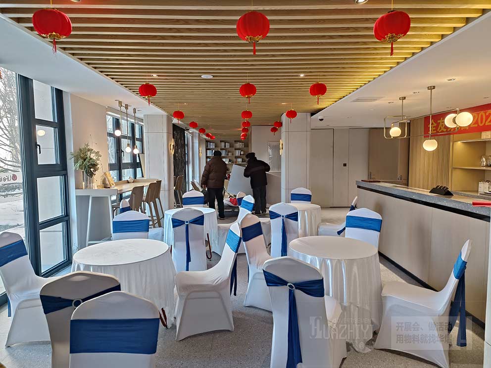 洽談桌椅出租公司是商務(wù)交流活動(dòng)的得力助手