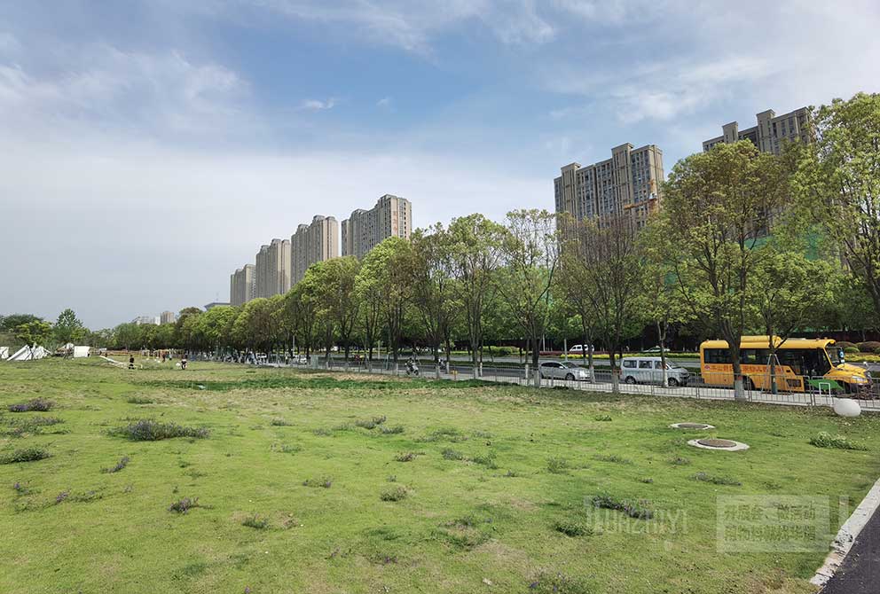 華熠鐵馬護(hù)欄租賃助力文化節(jié)開幕式現(xiàn)場(chǎng)