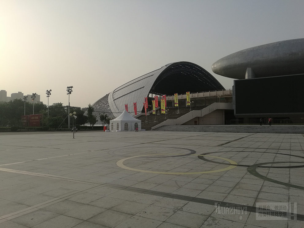 注水道旗出租性價(jià)比怎么樣？