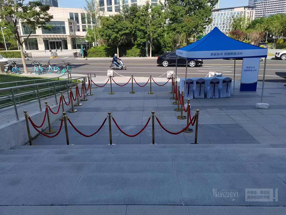 隔離帶租賃：安全活動(dòng)中不可或缺的重要設(shè)施