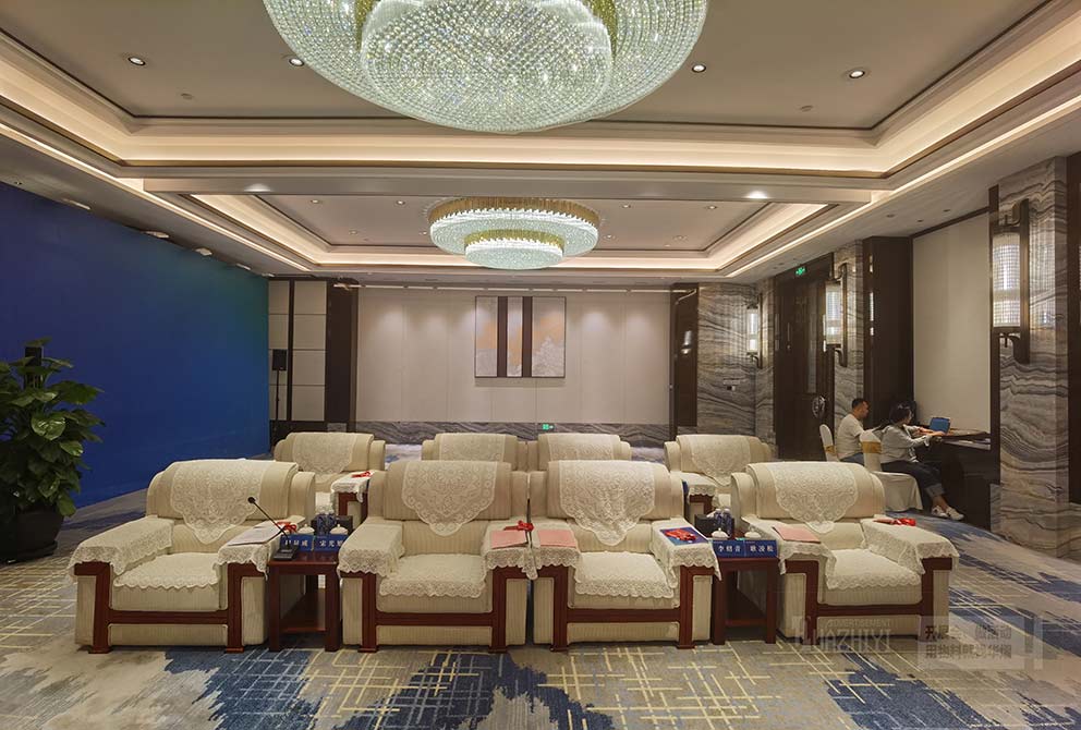 鄭州桌椅出租廠家助力布置博覽會臨時(shí)座椅