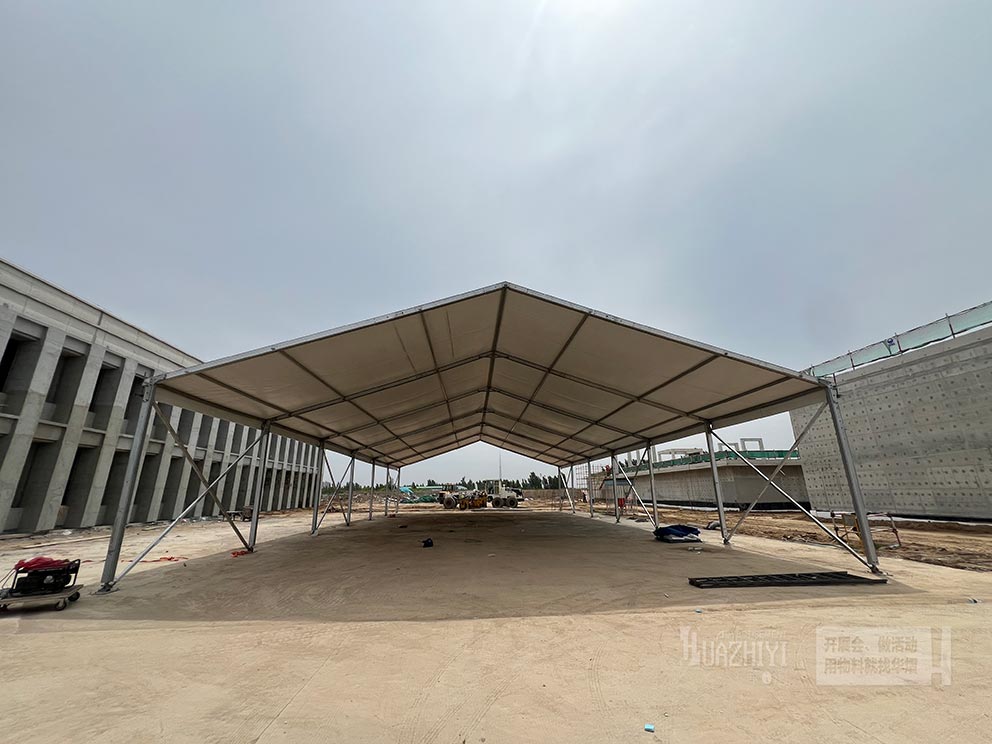 中國建業(yè)安全月啟動(dòng)儀式使用鄭州篷房租賃搭建的臨時(shí)篷房