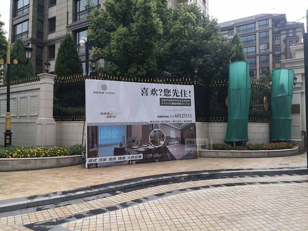 鄭州桁架出租廠家提供的桁架質(zhì)量穩(wěn)固，做工細致