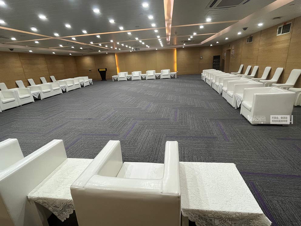 鄭州沙發(fā)出租助力會展中心東盟糧農(nóng)合作大會現(xiàn)場