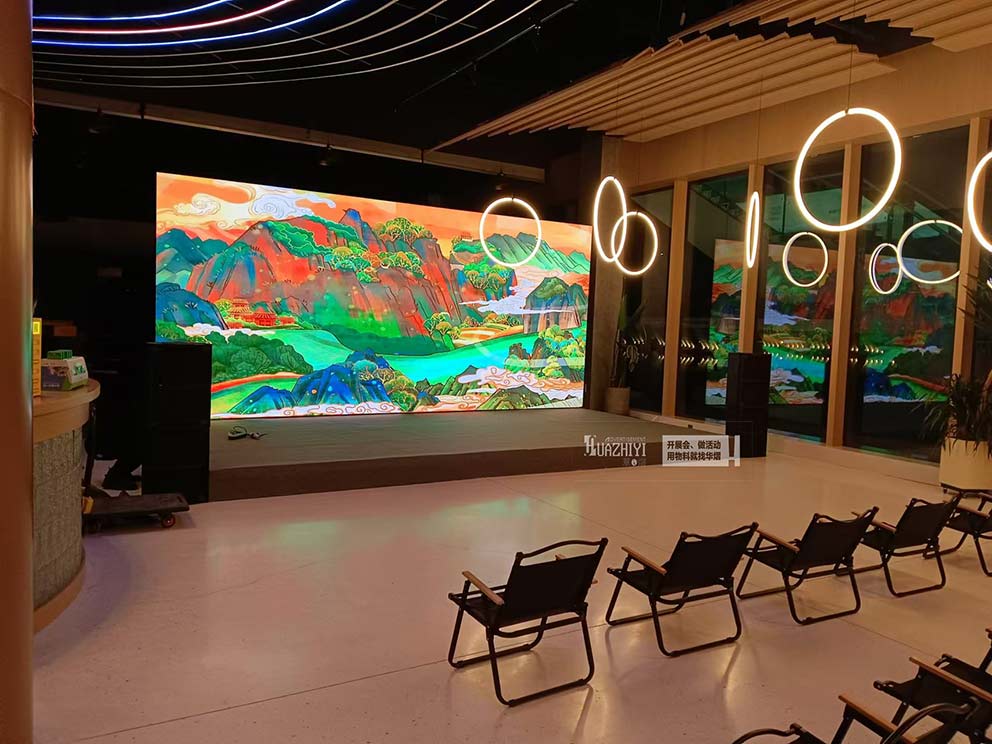 鄭州地臺租賃搭建運(yùn)動俱樂部活動木質(zhì)地臺