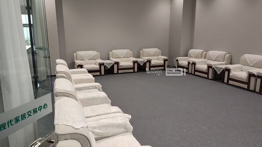 華熠沙發(fā)出租提供濮陽清豐臨時活動布藝沙發(fā)