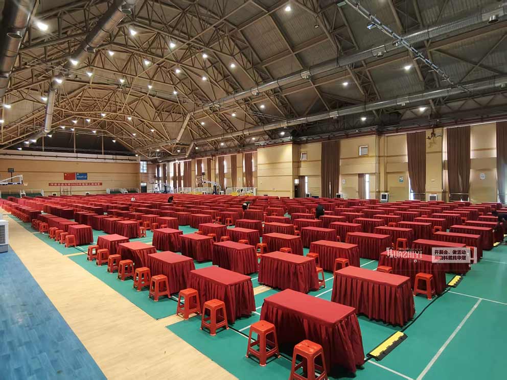 華熠桌椅出租助力河南農(nóng)大第十七屆挑戰(zhàn)杯審決賽